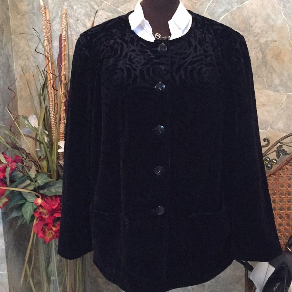 Lady Devon. 🌹 gorgeous Suit jacket coat blazer.